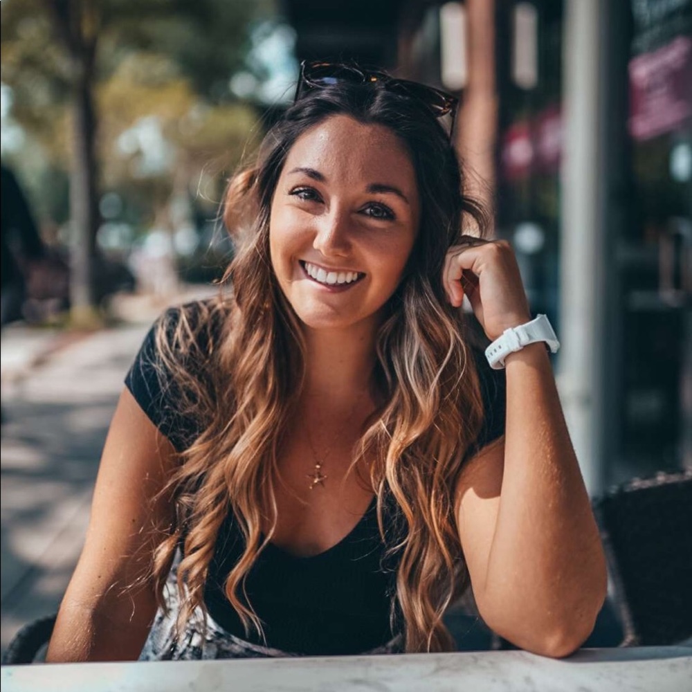 Meet your Posher, Erica